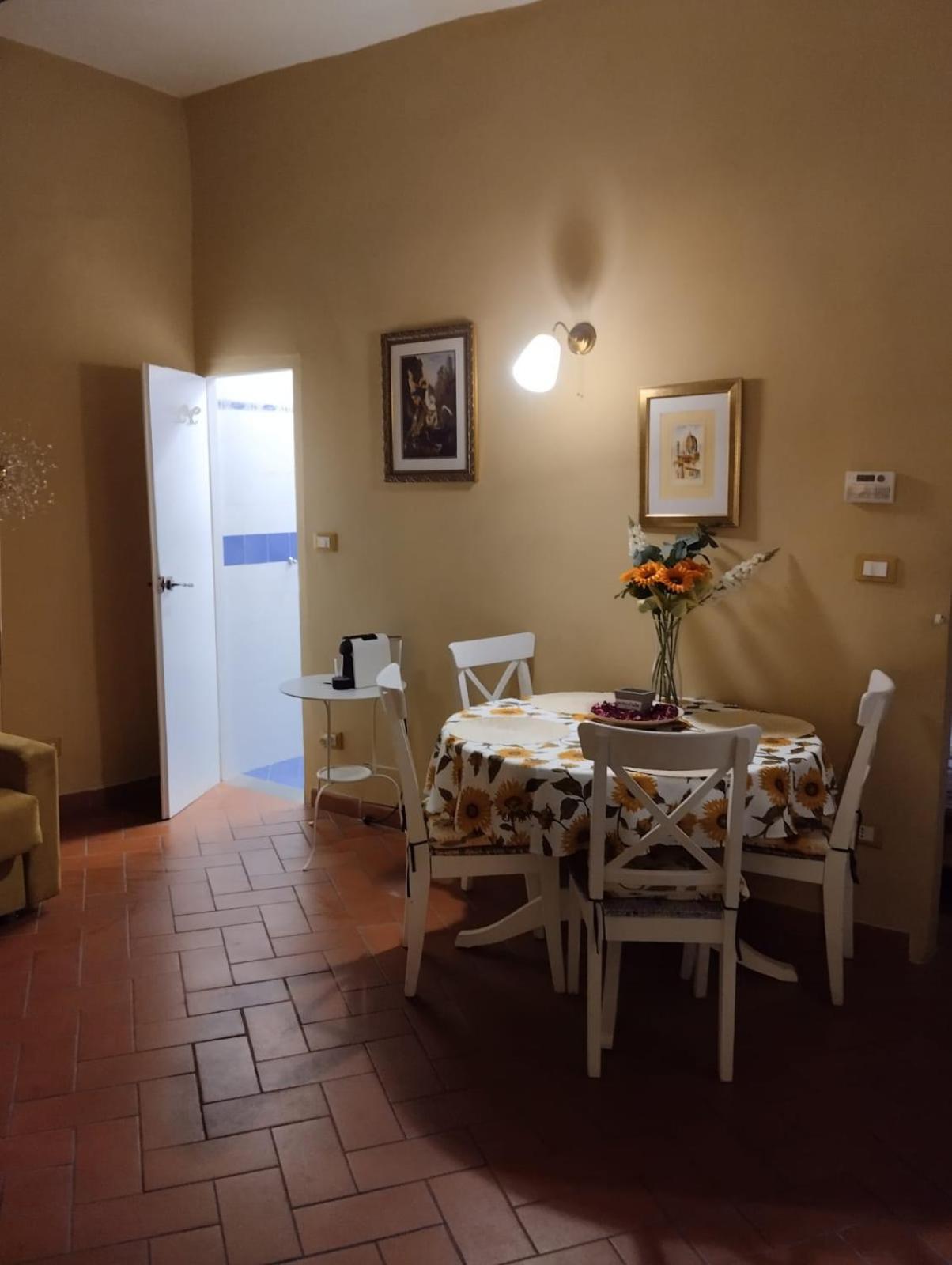 Giulia Appartamento, 250Mt Da Ponte Vecchio Florencia Exterior foto